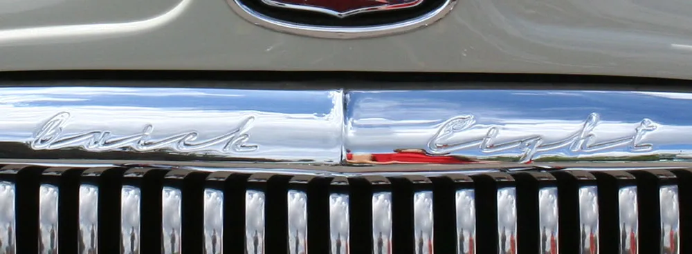 Buick Eight nameplate.